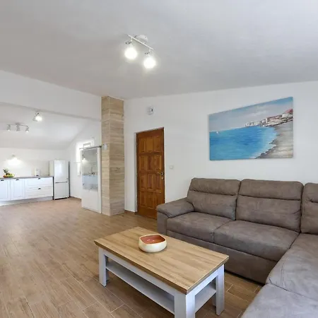 Magas With Private Pool *