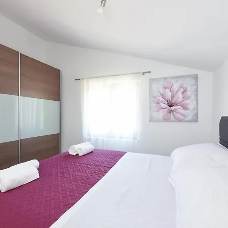 Magas With Private Pool Daire