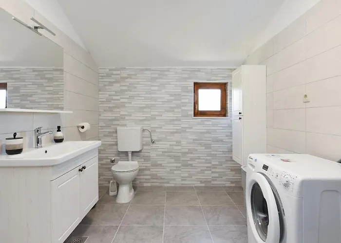 Magas With Private Pool Appartement