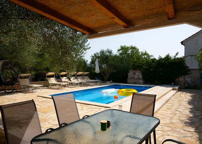 Magas With Private Pool Apartmán Vinjerac
