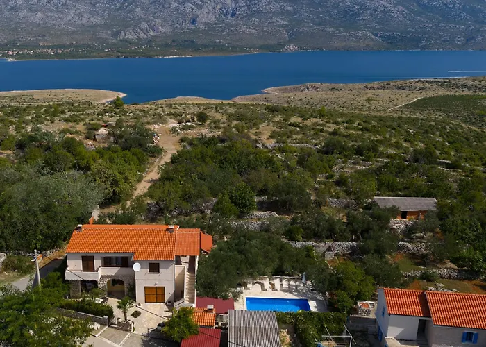 Magas With Private Pool Appartement