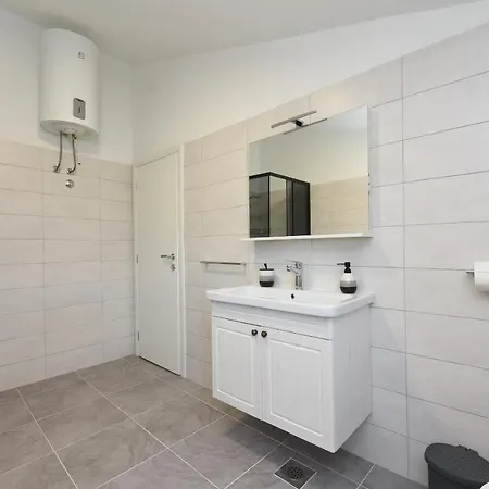 Апартаменты Magas With Private Pool Виньерац