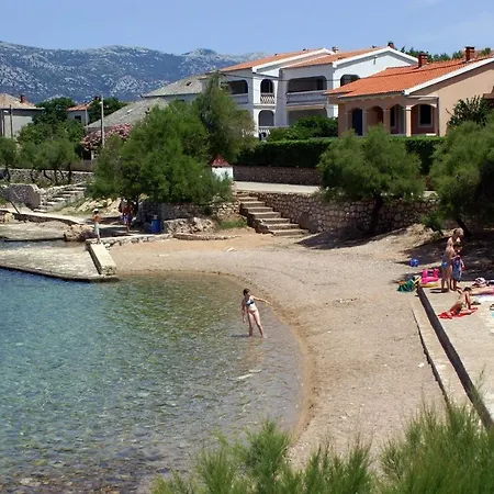 Magas With Private Pool Vinjerac