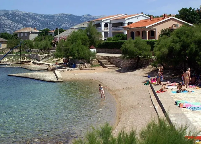 Magas With Private Pool Vinjerac